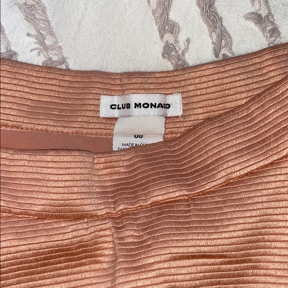 Club Monaco Skirt - Picture 2 of 6